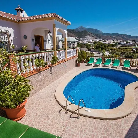 Isabel Spainsunrentals 1110 Нерха